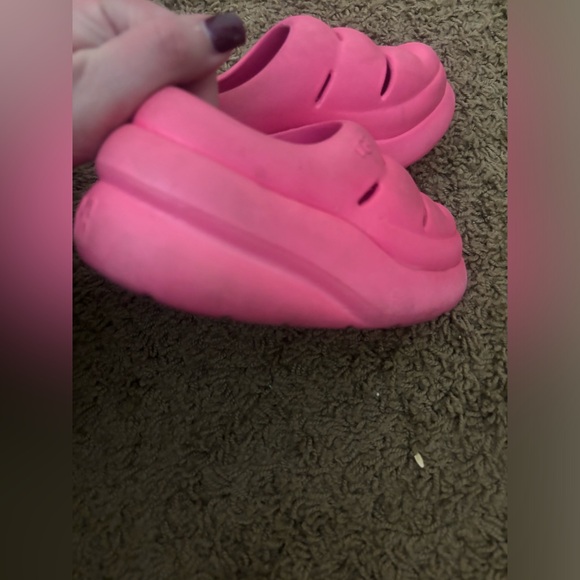 10T hot pink ugg shoes - Picture 8 of 12